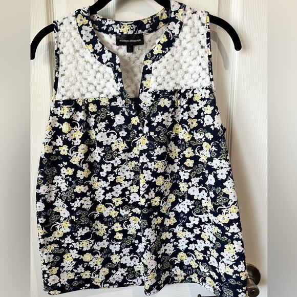 Modern Attraction sleeveless women’s Small floral multicolor Blue White Yellow - Picture 1 of 10